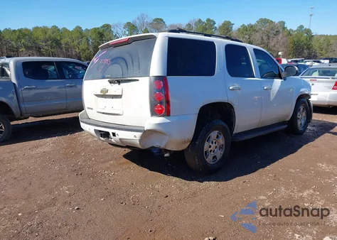 2010 Chevrolet Tahoe Lt z USA, uszkodzony, nr VIN 1GNUCBE06AR278855